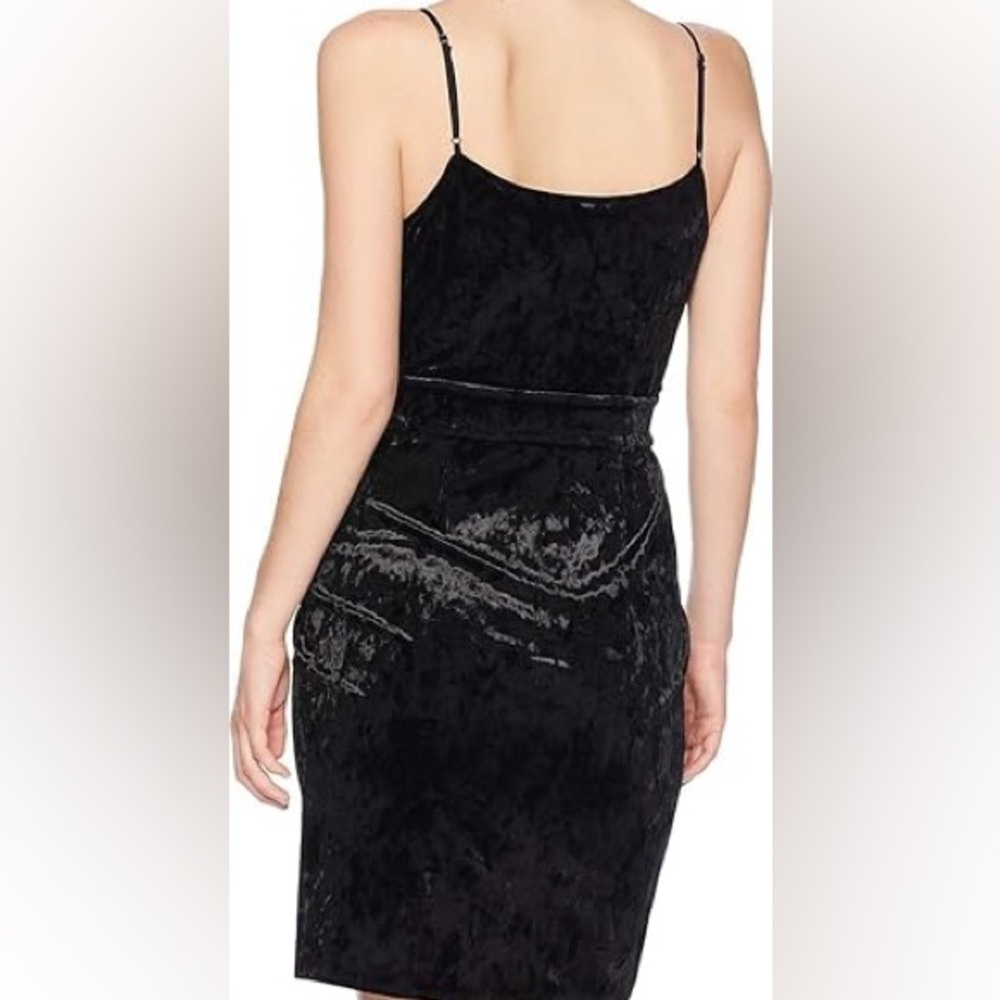 Black Velvet Pencil Skirt - Women's Elegant Evening Wear